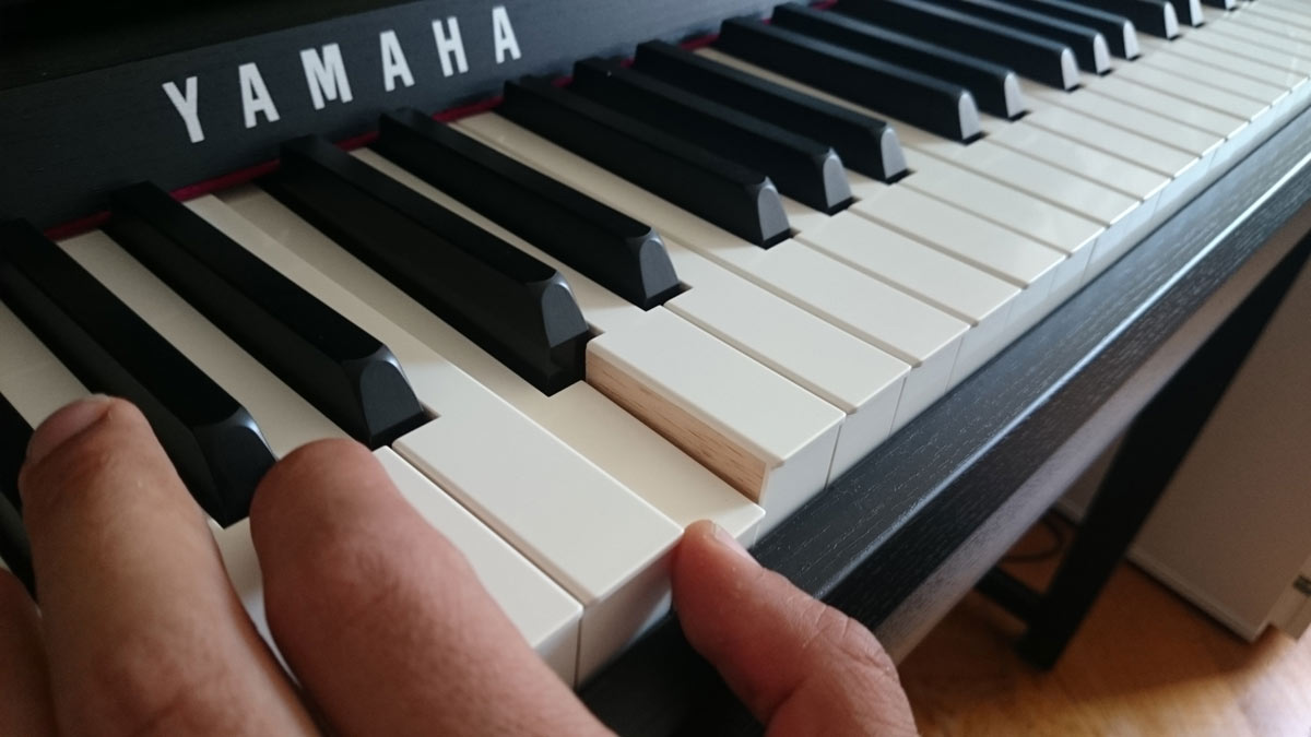 Best Home Digital Pianos Under 3,000 You Can Get in 2023