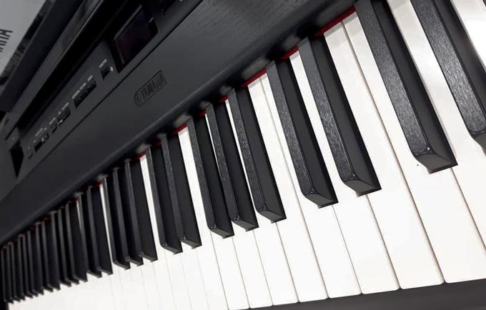 Yamaha P-515 digital piano