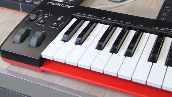 usb synth keyboard