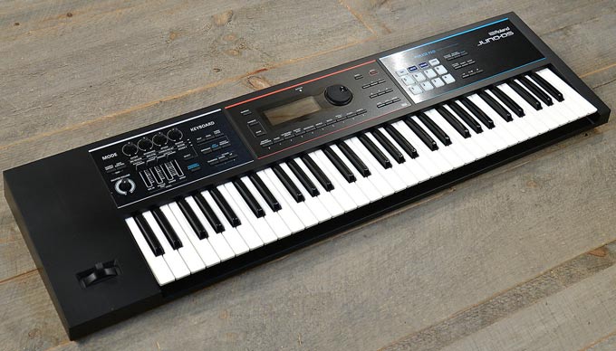 Roland Juno-DS61 (DS76 | DS88) review: Still Good in 2023?