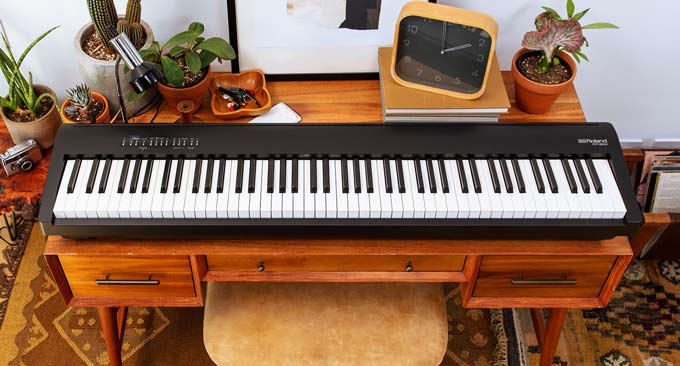 Roland FP30X BK - Piano numérique 88 notes toucher lourd 